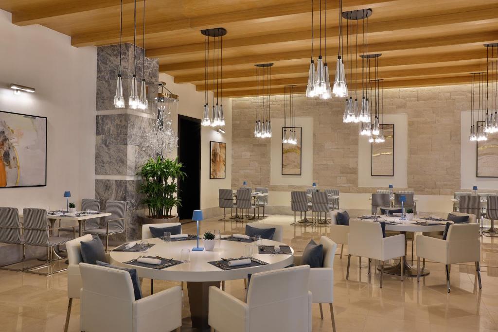 Emaar Grand Hotel